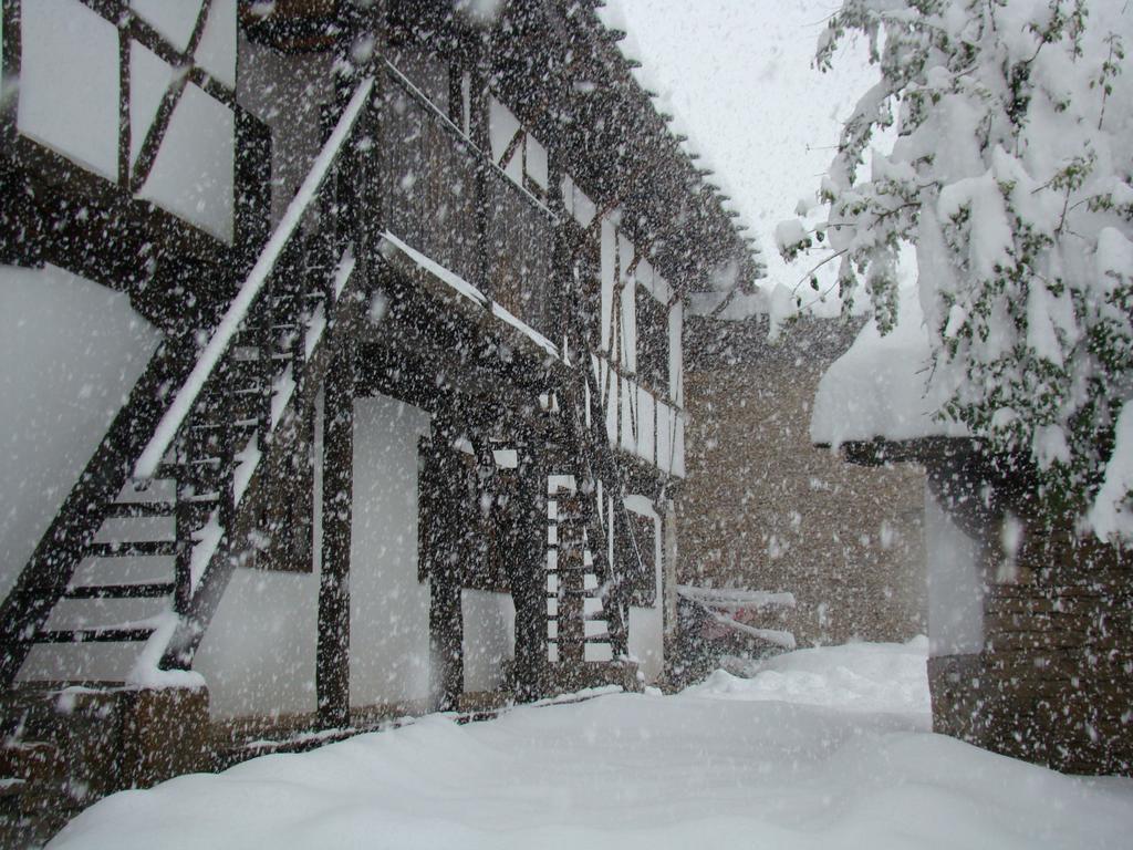 Dedovite Kashti Hotel Stefanovo  Buitenkant foto